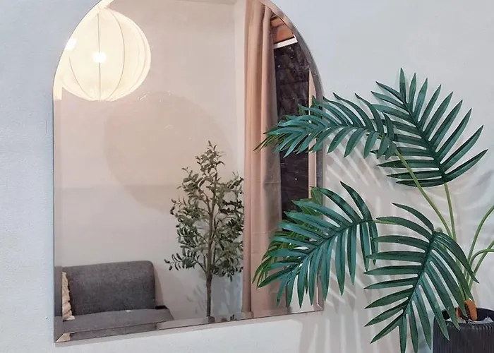 Isla Vida - Your Affordable Retreat Space *