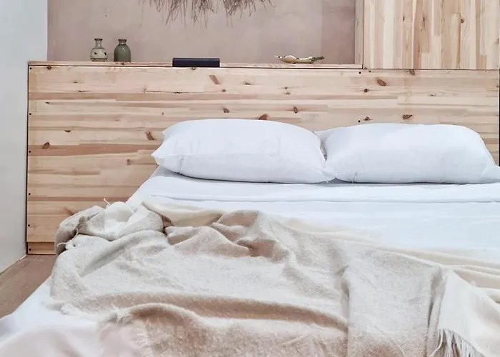 Isla Vida - Your Affordable Retreat Space Vakantiehuis Lapu-Lapu City